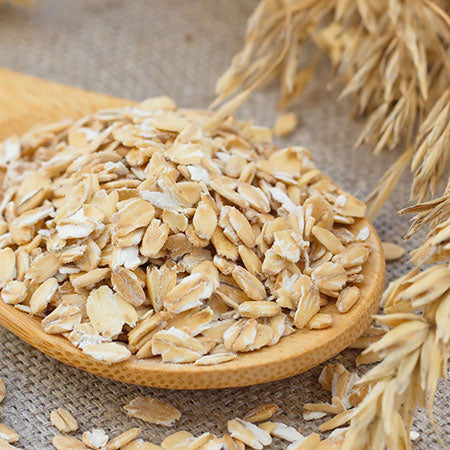 Oat extract ingredient in Rosemira Skincare for soothing and moisturizing sensitive skin